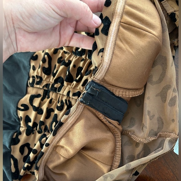 Leopard Print Kids One Piece - Picture 5 of 9